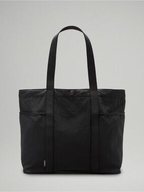 lululemon athletica Black Everyday Tote